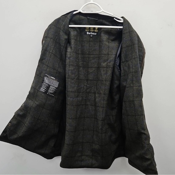 Barbour Men's Beaufort Jacket from the UK Size: XL - Color: Dark Green - Picture 12 of 14